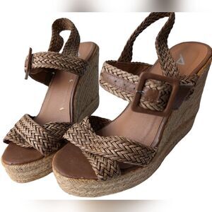Braided brown platform espadrille sandals size 7